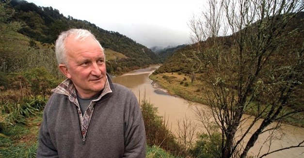 Ruapehu-Whanganui Rural Support Trust celebrates two long-term trustees